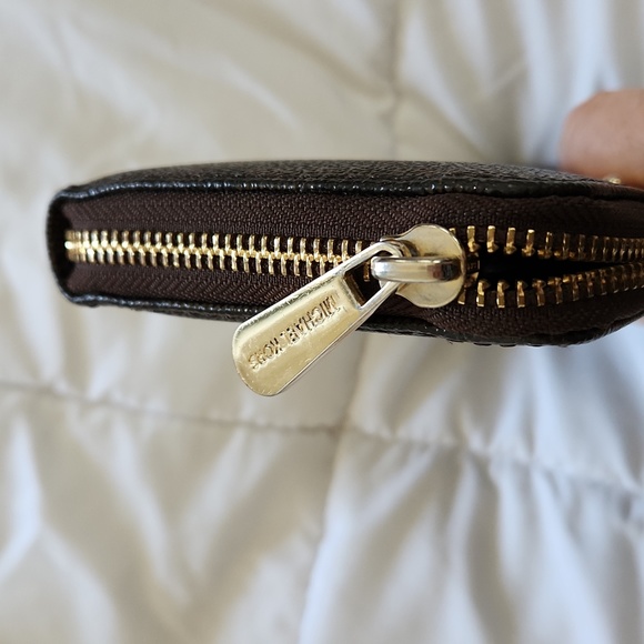 Michael kors Brown long wallet zip closure - Picture 4 of 6